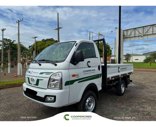 Hr Hyundai Branca 24/25 Com Carroceria Facchni