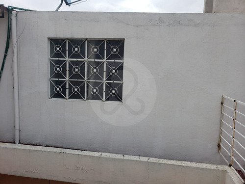 Casa En Venta En La Joyita