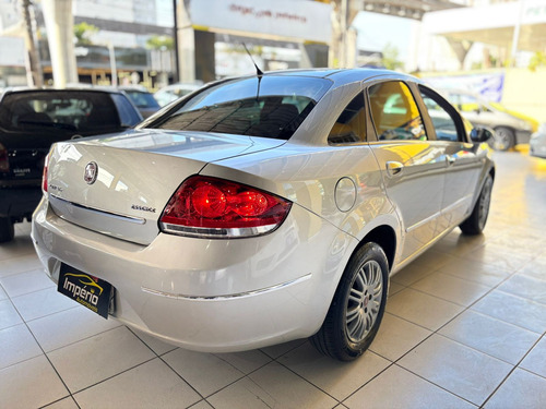 Fiat Linea Linea Essence 1.8 16V Dualogic (Flex)