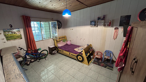 Se Vende Casa De 2 Dormitorios En Barrio Cerro