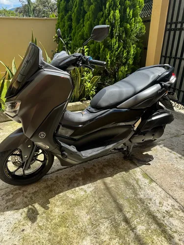 Yamaha N-max 2022