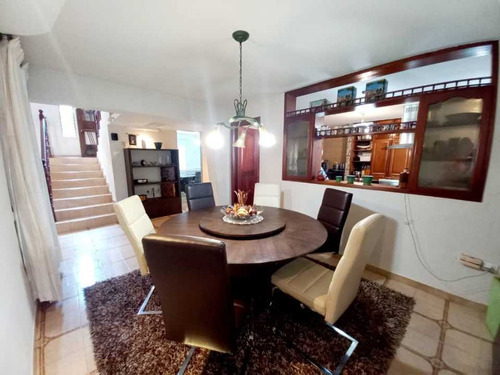 Imagen 8 de 22 de En Venta Casa En Las Chimeneas