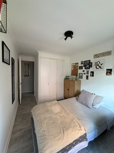 Departamento Remodelado En Venta De 3 Dorm. En Providencia