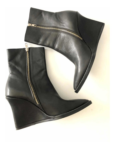 Botas Mujer Jt En Punta Taco Chino Cuero Negro