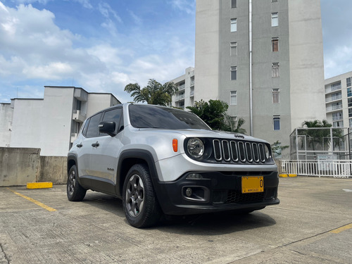 Jeep Renegade 1.8 Sport At