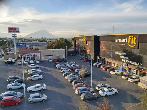Imagen 1 de 4 de Local Plaza Comercial En Renta, Guadalupe, Nuevo León