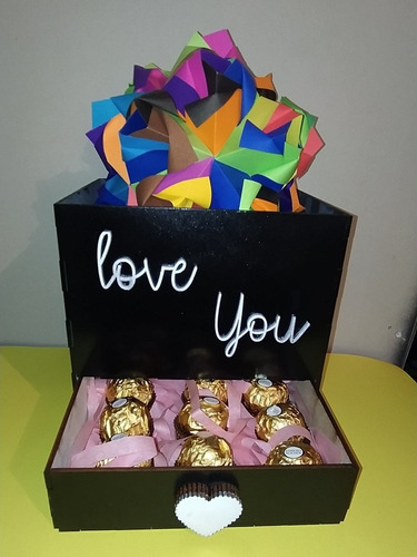 Caja Para San Valentín De Origami Con Chocolates