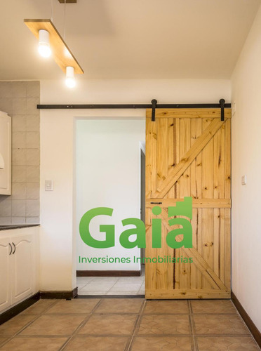 Casa En Venta Barrio San Carlos Zona Sur 3 Dorm