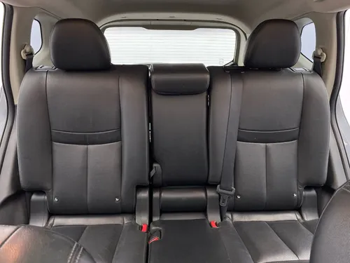 Nissan X-Trail 2.5 Exclusive 4x4