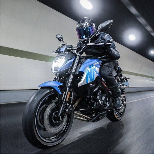 Imagen 15 de 17 de Cfmoto Nk400 Pantalla Tft Cfmoto Martínez / 2023.