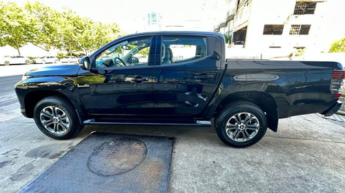 Mitsubishi L200 2.4 Di-d High Power 181cv Cuero