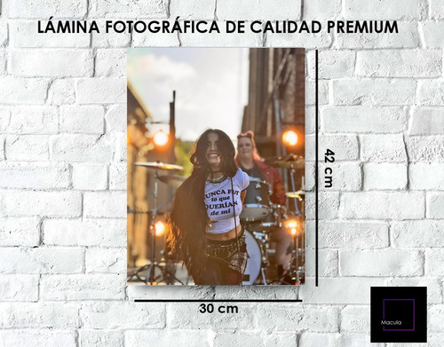 Poster Decorativo Lali Esposito 16 - Tamaño A3 30x40 Rosa