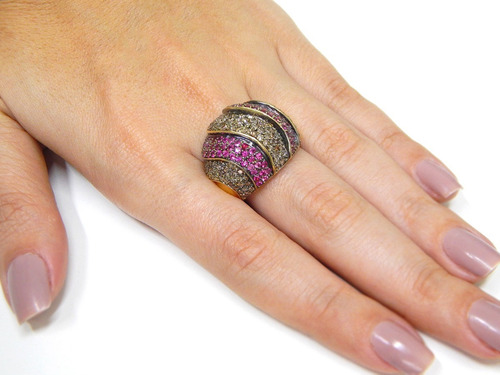 Anel Em Ouro 18k Com Rubis E Brilhantes Negros