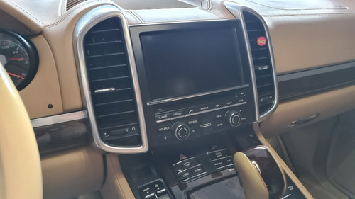 Imagen 12 de 15 de Porsche Cayenne 2015 4.8 Turbo Tiptronic At