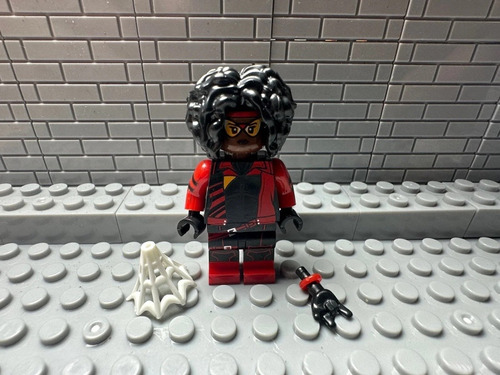 Minifigura Lego Marvel Jessica Drew