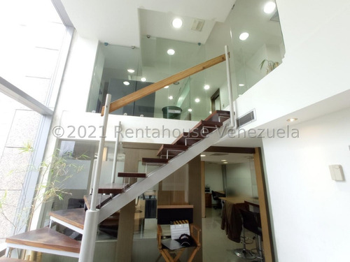 Exclusiva Oficina En Venta Ubicada En Mañongo Naguanagua Wtc Con Vista Panoramica Gmp Incluye Todo El Mobiliario Totalmente Equipada