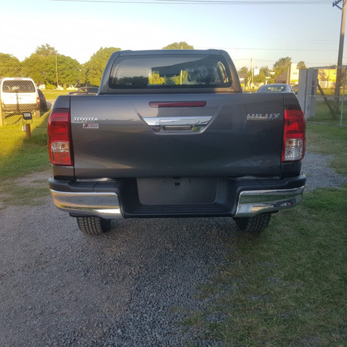 Toyota Hilux Sr 4x4 0km 2021