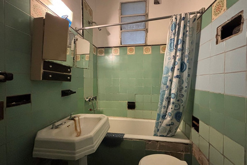Departamento 3 Amb + Escritorio Venta Flores Caba