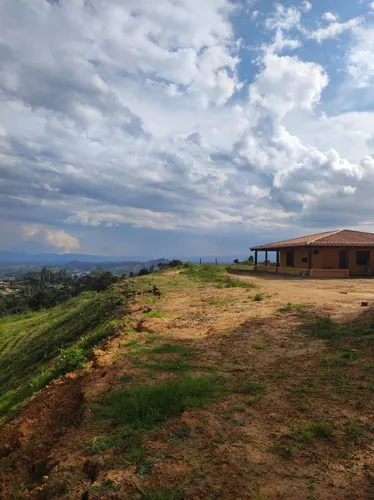 Casa En Venta En Vereda La Travesía. Cod V9545