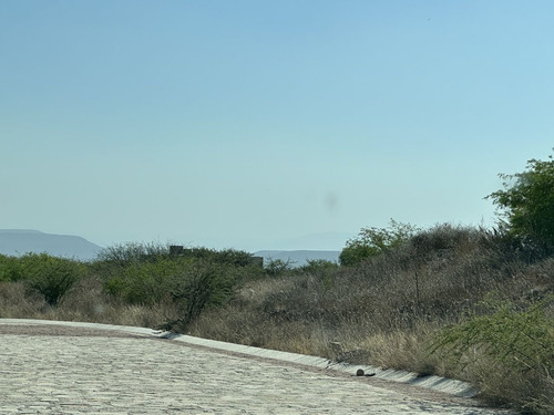 Terreno En Venta Frente A Peña De Bernal