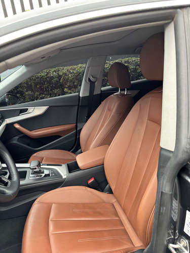 Audi A5 Select, Híbrido 2.0, Color Gris Obscuro