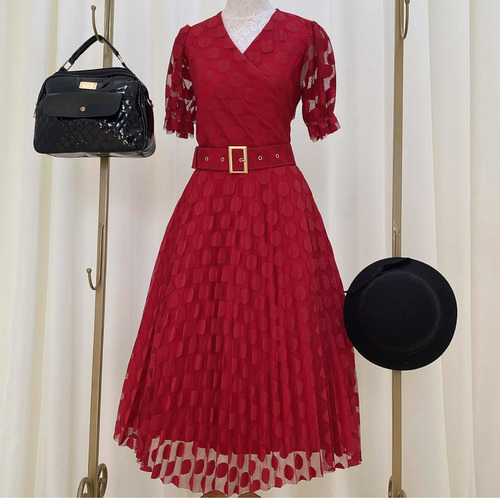 Imagem 4 de 8 de Vestido Social Plissado Midi Em Tule Marsala