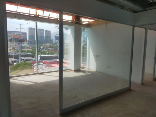 Oficinas En Renta En Jardín De Las Torres, Monterrey, N.l.