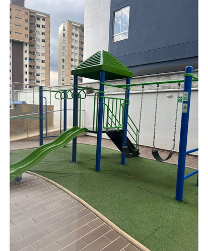 Apartamento En Parte Plana De Sabaneta
