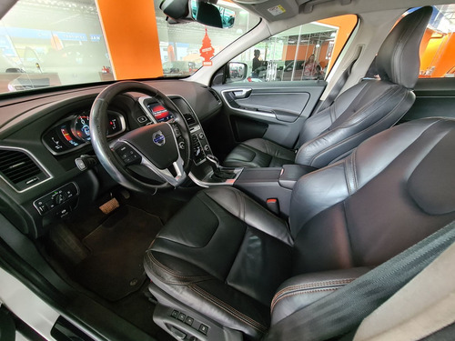 Volvo Xc60 2.0 T5 Dynamic Fwd Turbo Gasolina 4p Automáti...