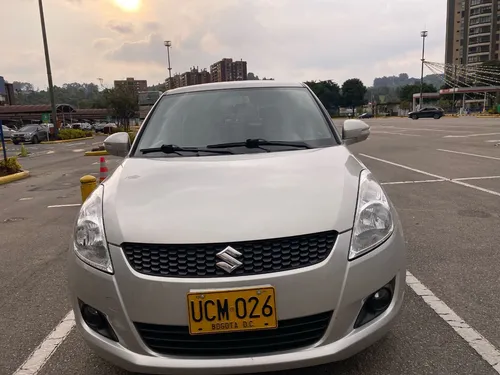 Suzuki Swift 1.2L LIVE MT