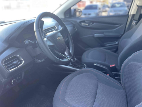 Chevrolet Onix 1.4 MPFI LT 8V FLEX 4P MANUAL