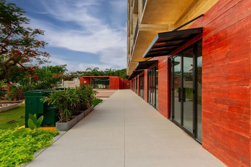 Departamento Para Estrenar Con Roof Garden En Av Nader Cancun
