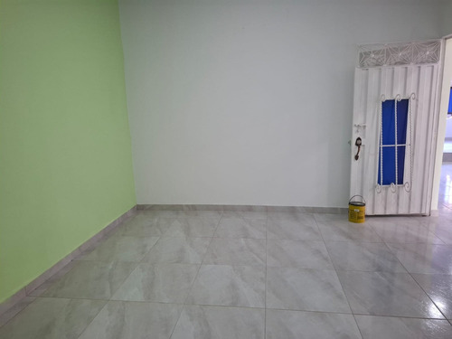 Venta De Casa Amplia En Villeta, Barrio San Jorge