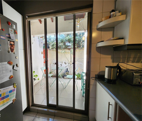Casa Sólida Amplios Espacios, 3 Dorm.pasaje Juan Moya/ Ñuñoa