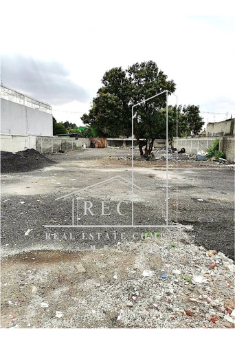 Terreno Plano, Regular Y Bardeado En Venta - A 100 Mts De División Del Norte