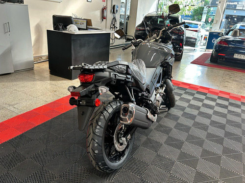 Suzuki V-strom 650 Año 2025 - Hilton Motors Co.