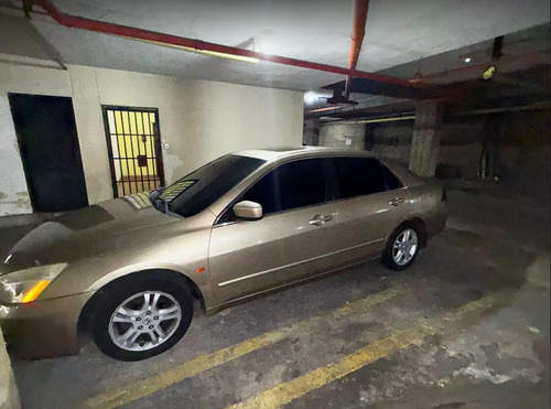 Honda Accord 2006