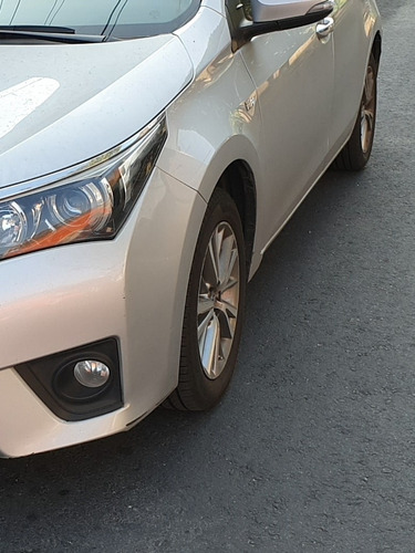 Imagen 3 de 5 de Toyota Corolla 2016 1.8 Se-g Cvt 140cv