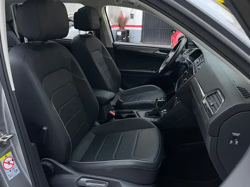 Volkswagen Tiguan 1.4 R-line
