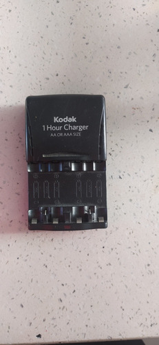 Cargador Para Baterías Aa Y Aaa Kodak