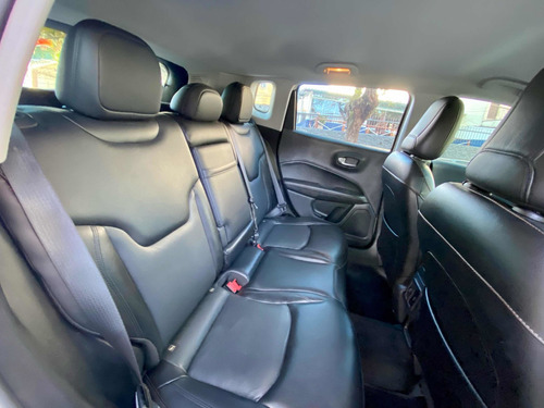 Imagem 9 de 13 de Jeep Compass 2018 2.0 Night Eagle Flex Aut. 5p