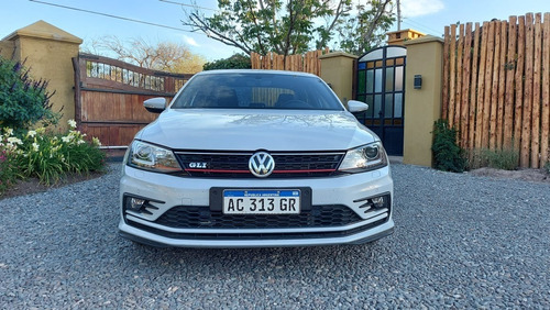 Volkswagen Vento Gli
