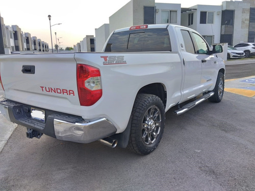 Toyota Tundra 5.7 Sr5 Doble V8 4x2 At