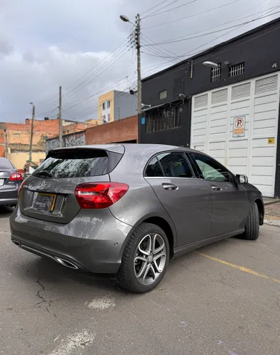 Mercedes Benz A200 1.6t Muy Bajo Kilometraje
