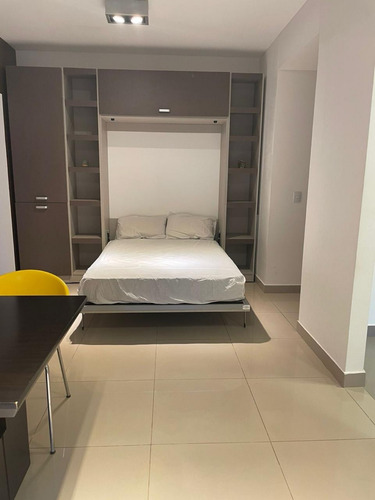 Venta/alquiler De Departamento 2 Ambientes En Pueblo Caamaño, Pilar