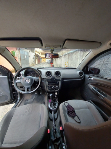 Volkswagen Voyage 2013 1.6 Vht Comfortline Total Flex 4p