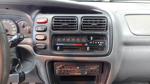 Imagen 12 de 15 de Suzuki Grand Vitara 3p 1.6 4x4 Mt - Tute Cars Gloria