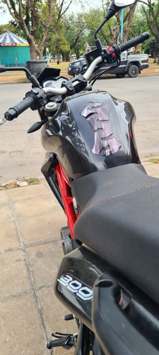 Imagen 3 de 17 de Benelli Tnt 300