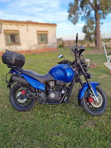 Jawa Ruta 40 350cc Bicilindrica 2016 (rodada 2017)