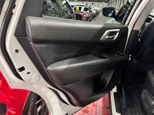 Nissan Pathfinder 3.5 Exclusive Cvt